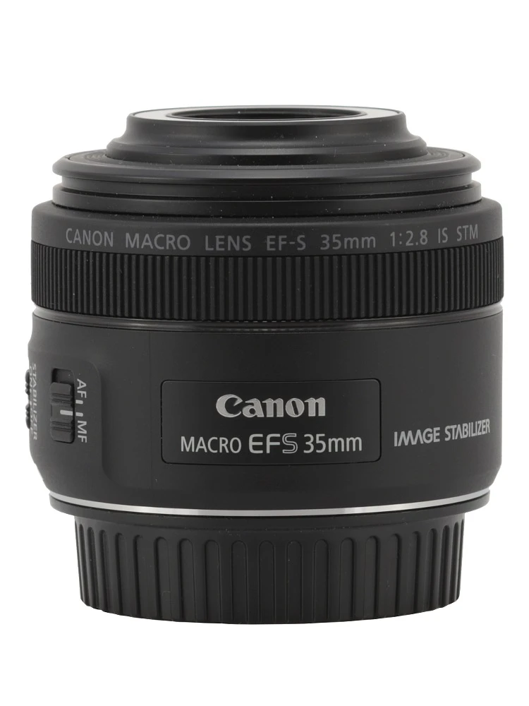 Canon EF-S 35 mm f/2.8 Macro IS STM view 2