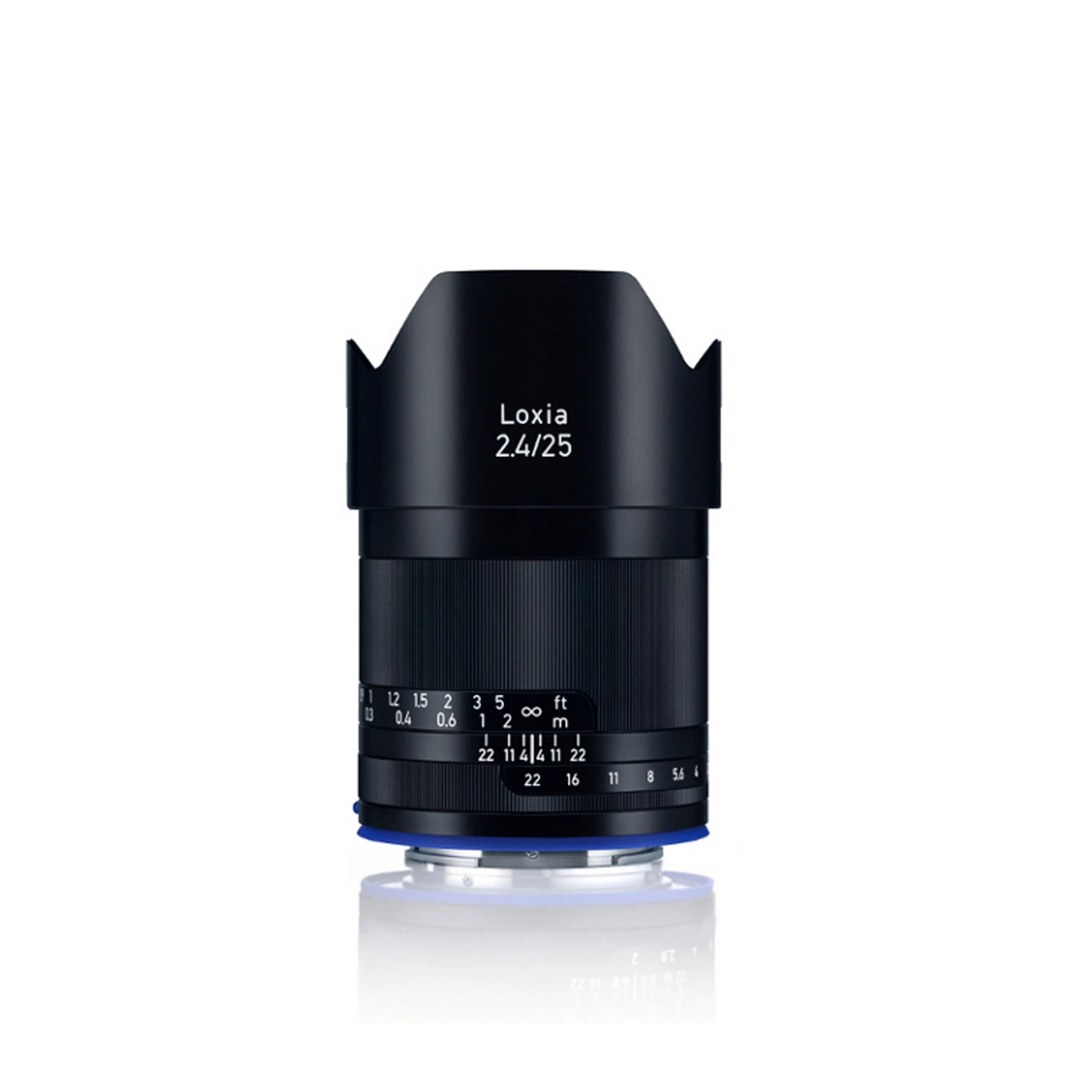 Carl Zeiss Loxia 25 mm f/2.4 view 2