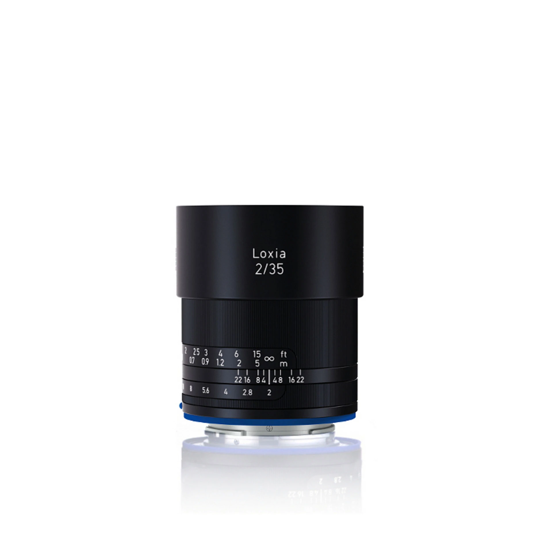Carl Zeiss Loxia 35 mm f/2 view 2