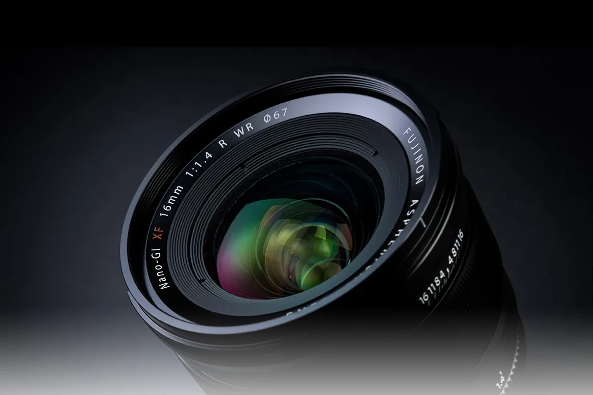 Fujifilm Fujinon XF 16 mm f/1.4 R WR view 2
