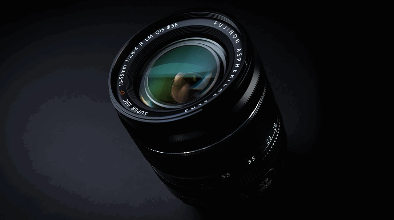 Fujifilm Fujinon XF 18-55 mm f/2.8-4 OIS view 2