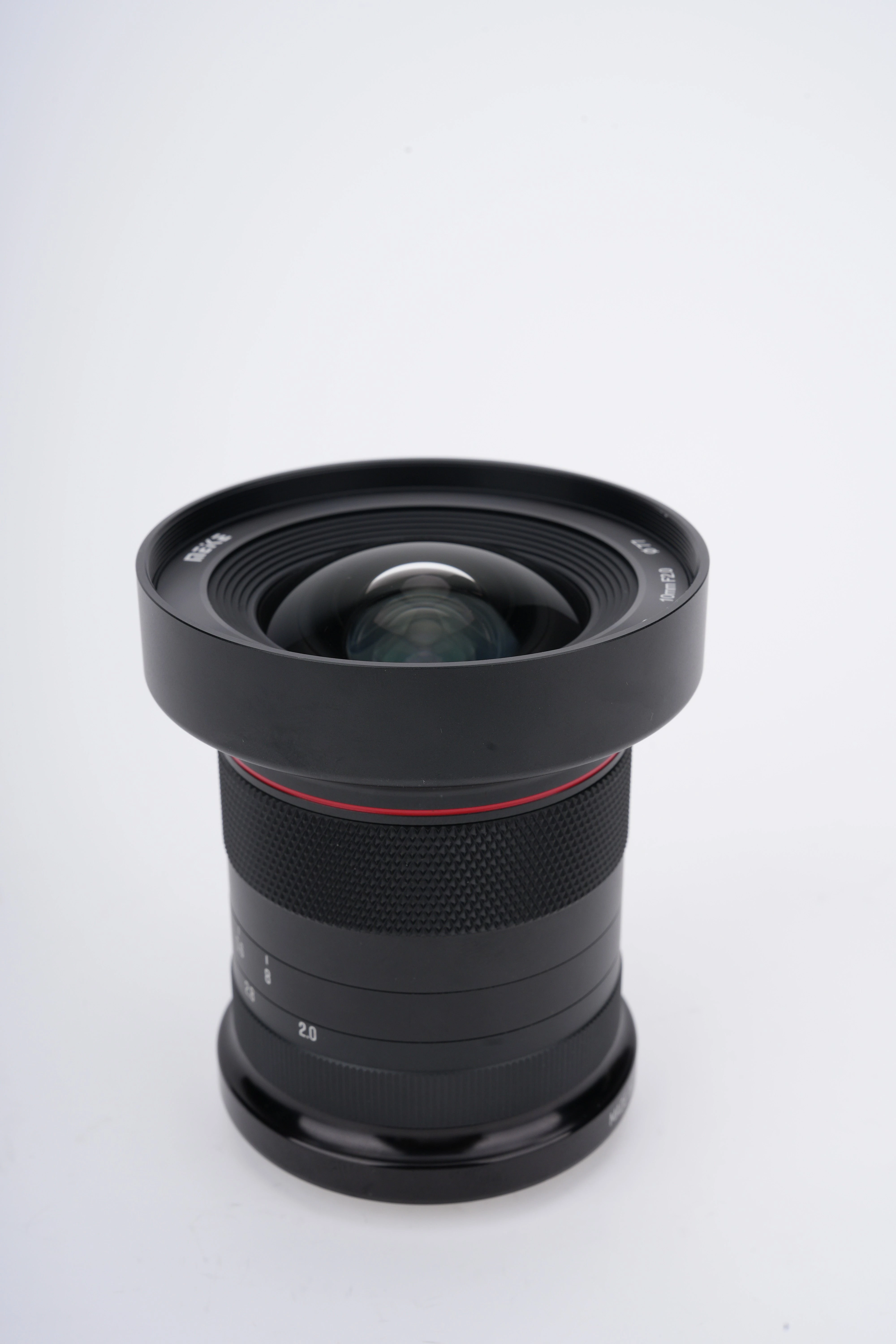 Lens image 3