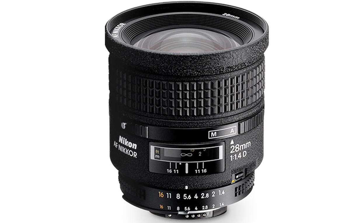 Nikon Nikkor AF 28 mm f/1.4D