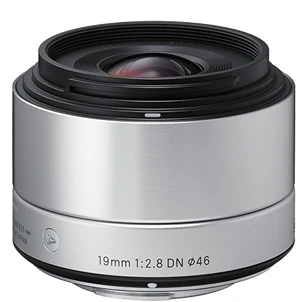 Sigma A 19 mm f/2.8 DN view 3