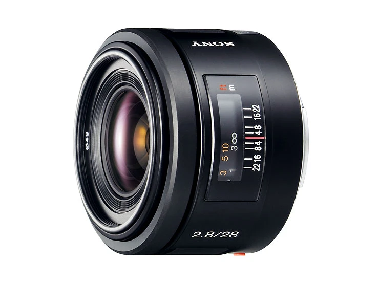 Sony 28 mm f/2.8
