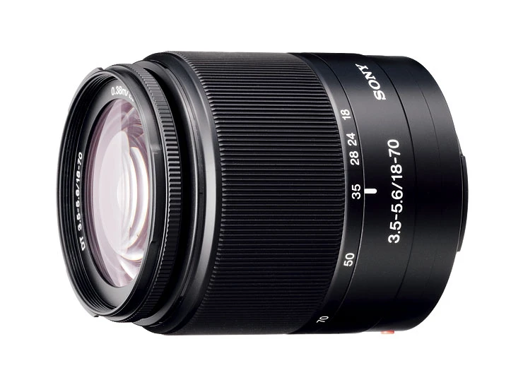 Sony DT 18-70 mm f/3.5-5.6