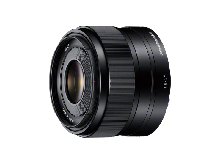 Sony E 35 mm f/1.8 OSS