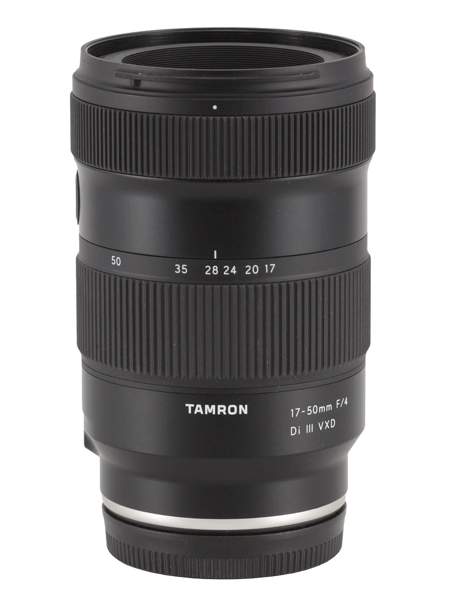 Tamron 17-50 mm f/4 Di III VXD