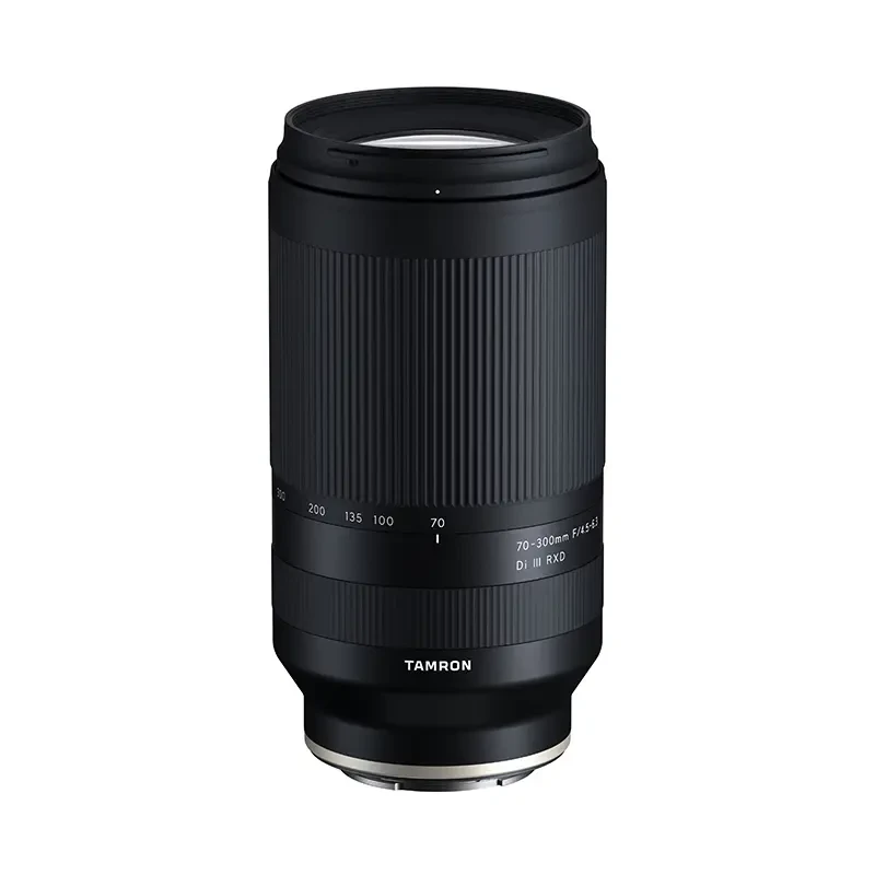 Tamron 70-300 mm f/4.5-6.3 Di III RXD
