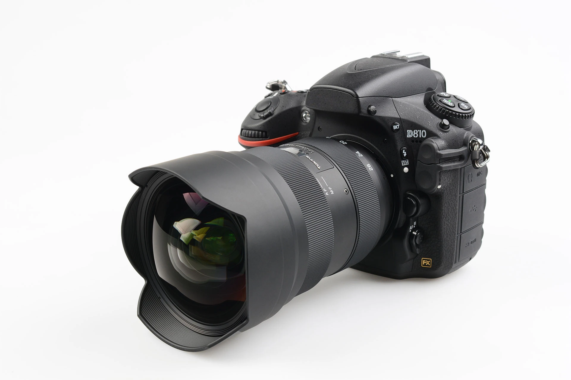 Tokina Opera 16-28 mm f/2.8 FF view 2