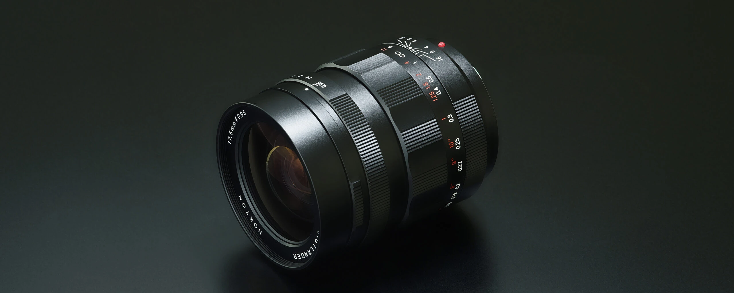 Voigtlander Nokton 17.5 mm f/0.95 Aspherical view 2