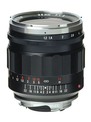 Voigtlander Nokton 35 mm f/1.2 Aspherical II