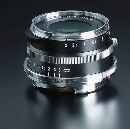 Voigtlander Ultron 35 mm f/2 Aspherical VM Vintage Line